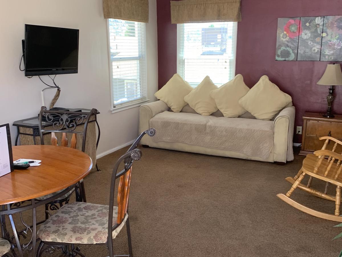 Kern Lodge, Kernville - thumb 11