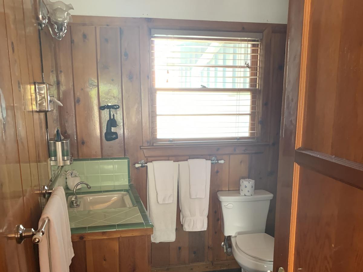 Kern Lodge, Kernville - thumb 29