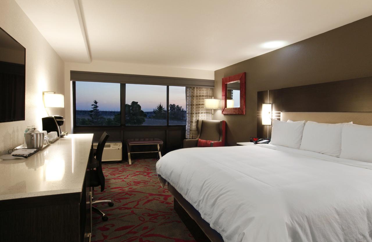 Radisson Hotel Oakland Airport - thumb 5