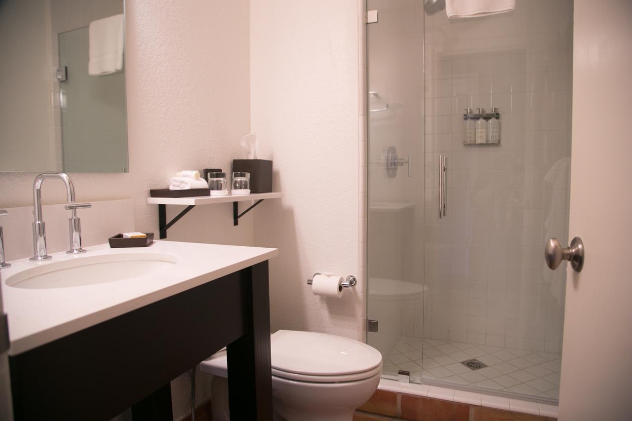 El Dorado Hotel - thumb 25