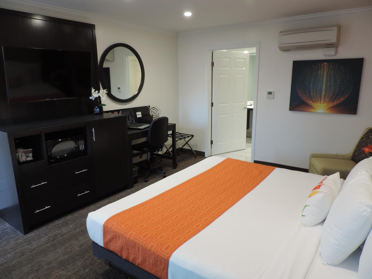 Pavilion Inn - thumb 11