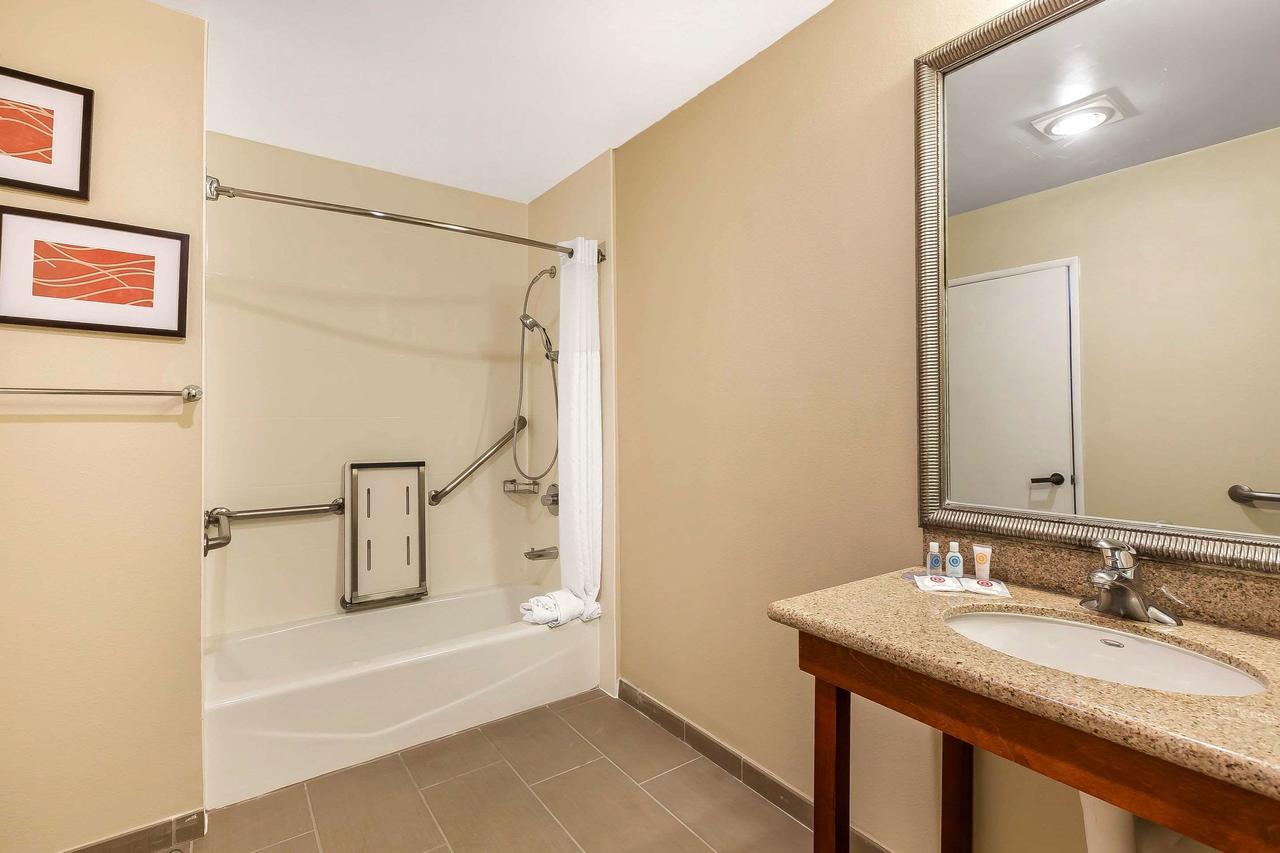 Comfort Inn Santa Monica - West Los Angeles - thumb 5