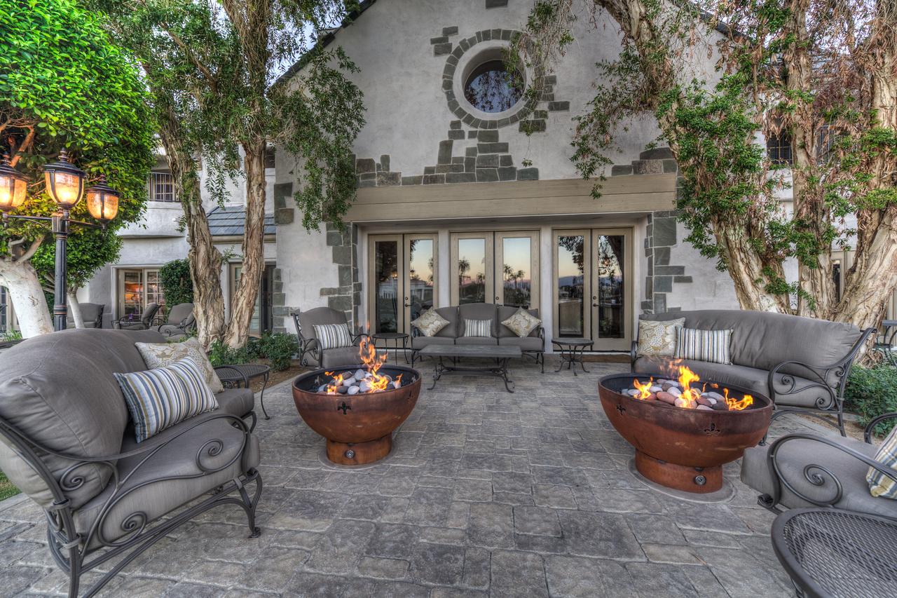 The Chateau At Lake La Quinta - thumb 20