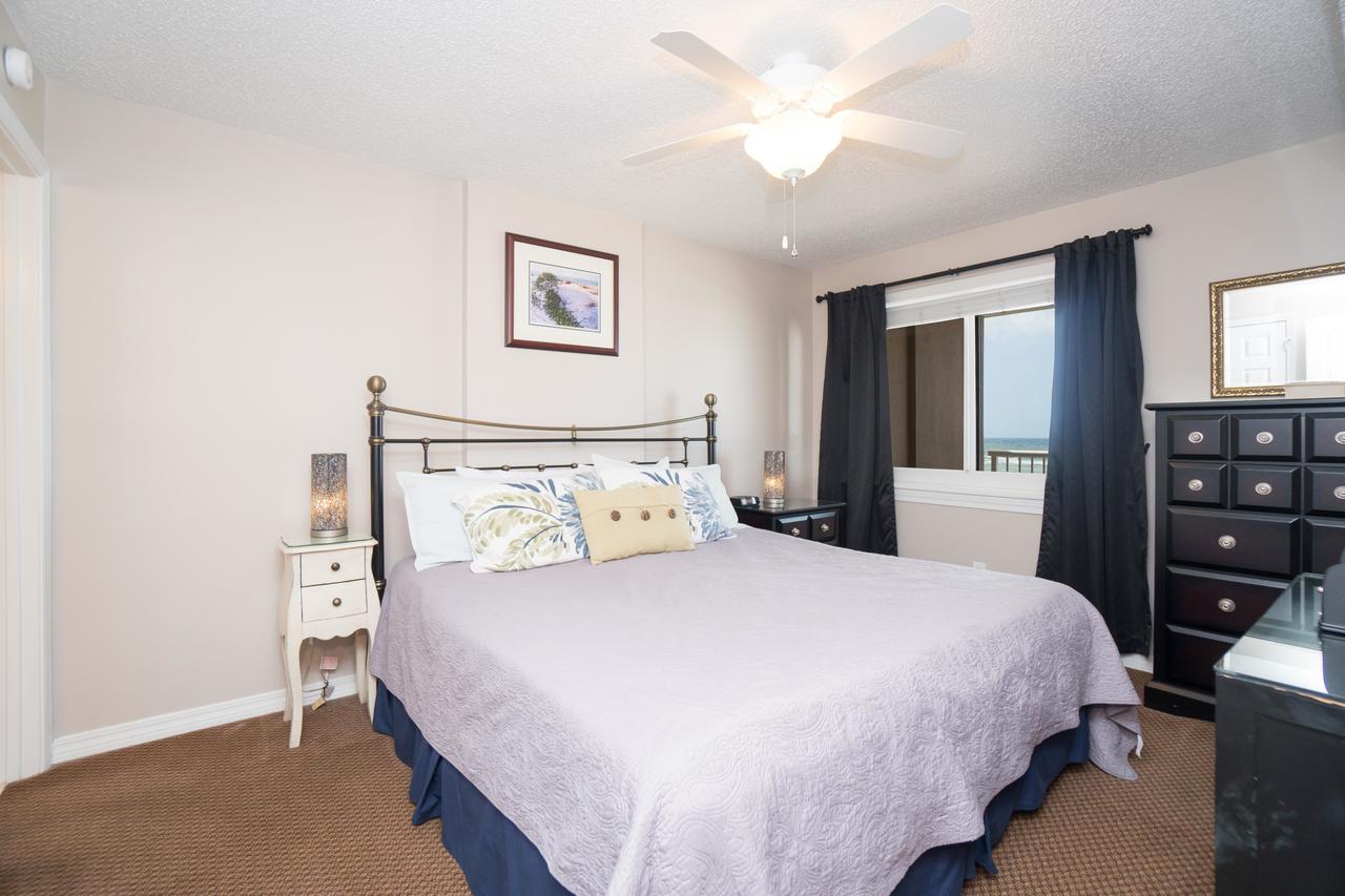 Royal Palms Unit 205 - thumb 20