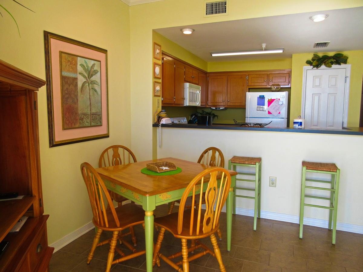 The Inn 208 - One Bedroom Condominium - thumb 17