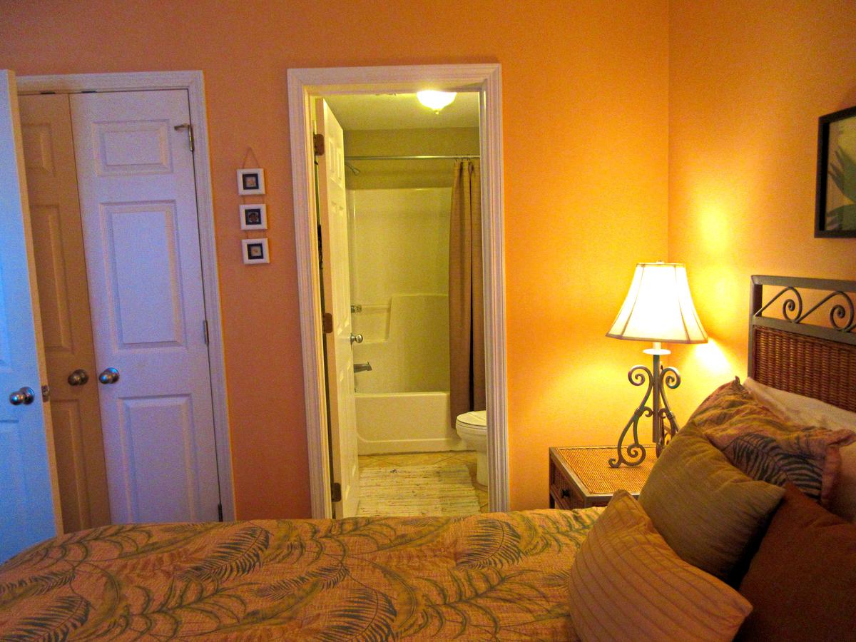The Inn 208 - One Bedroom Condominium - thumb 10