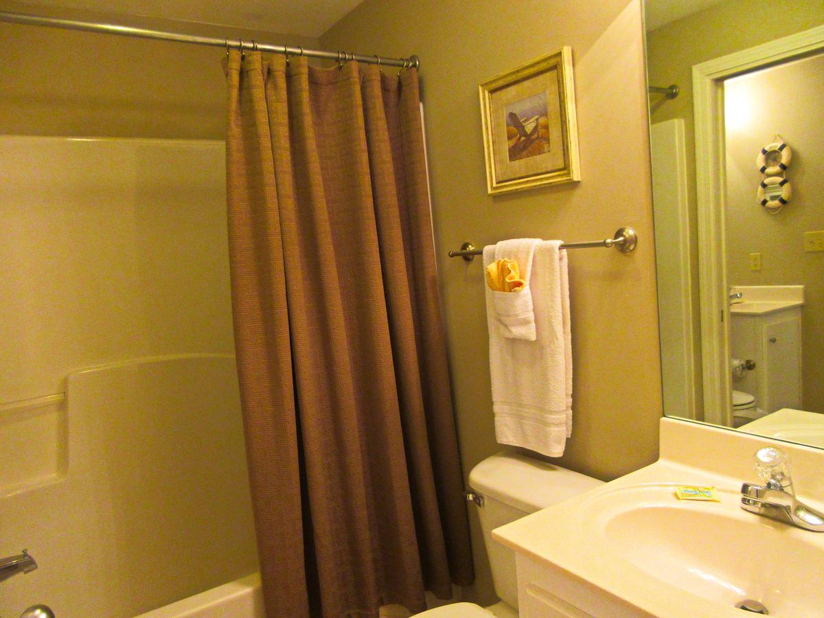 The Inn 208 - One Bedroom Condominium - thumb 12
