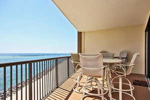 Grand Pointe 506 Apartment