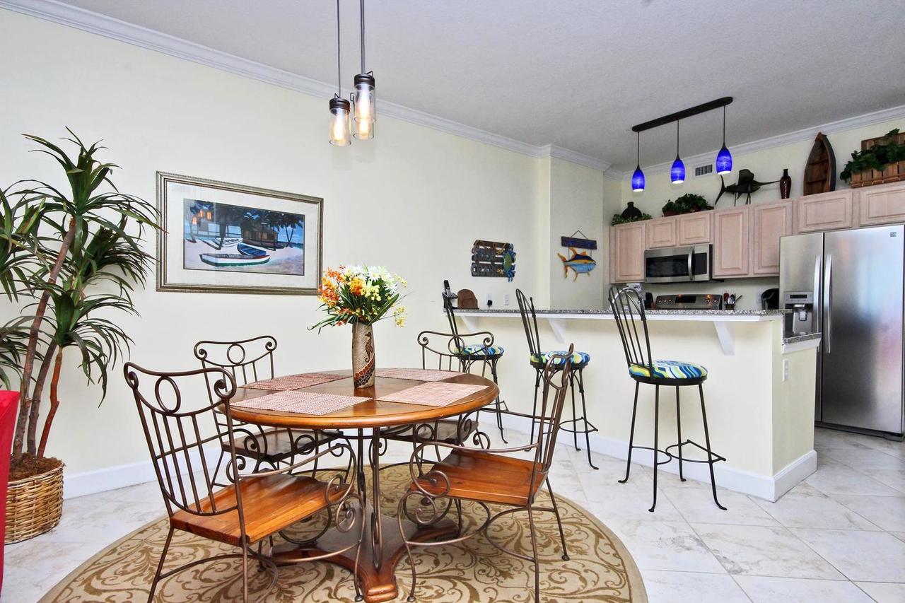 Grand Pointe 506 Apartment - thumb 9