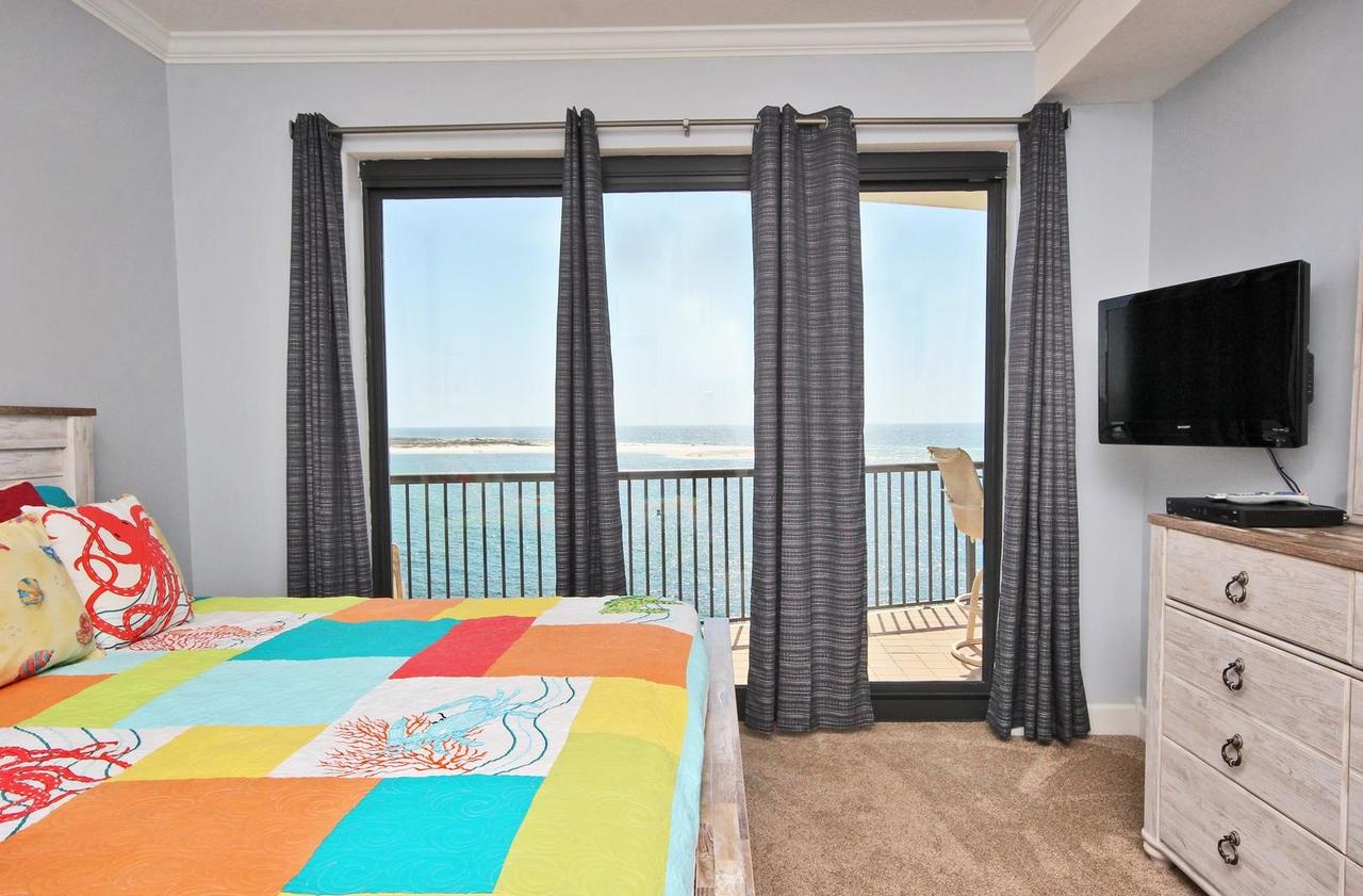 Grand Pointe 506 Apartment - thumb 16