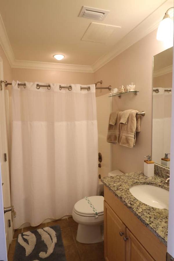 Island Gem: Beachfront Condo At Holiday Isle! Top Floor! - thumb 12