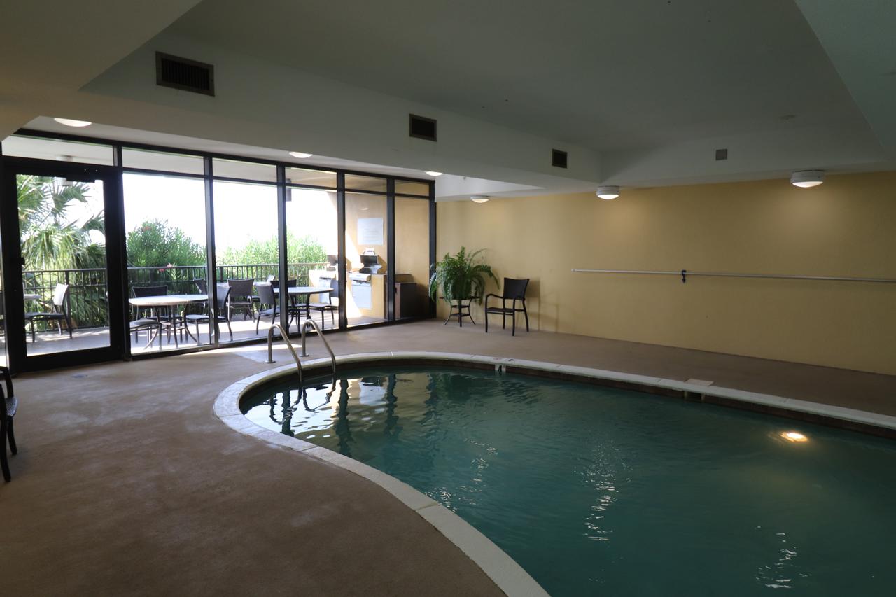 Island Gem: Beachfront Condo At Holiday Isle! Top Floor! - thumb 2