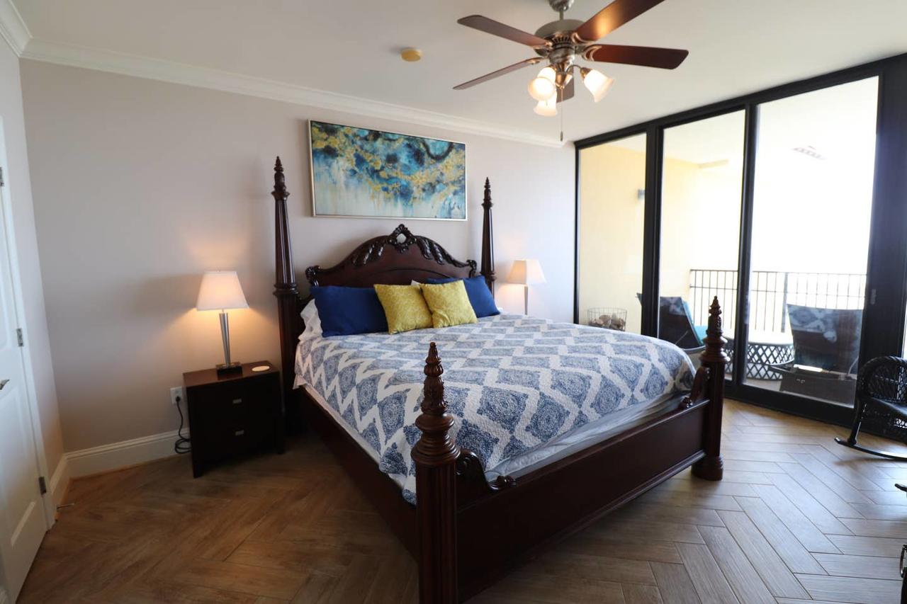 Island Gem: Beachfront Condo At Holiday Isle! Top Floor! - thumb 32