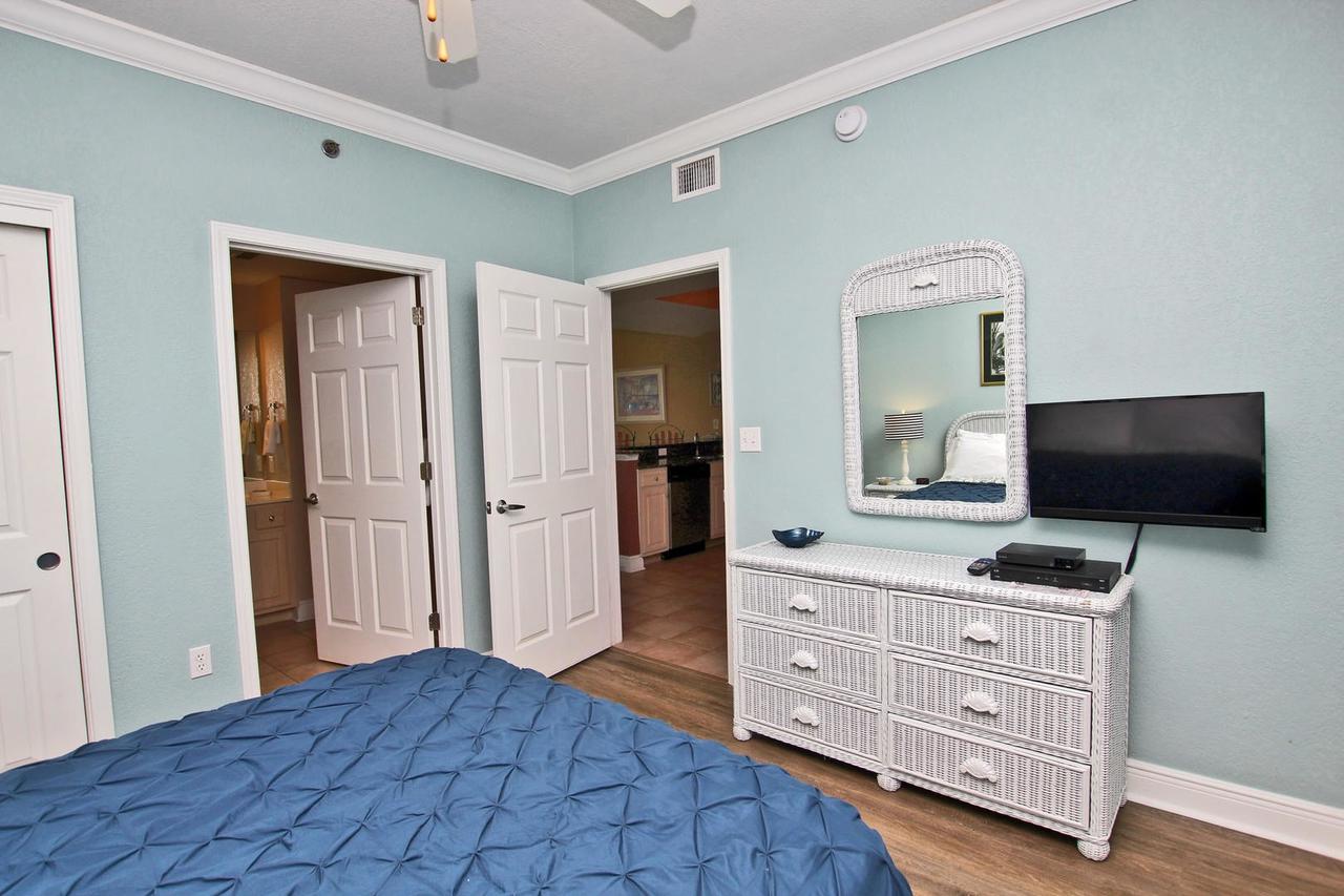 Crystal Shores West 1007 - thumb 19