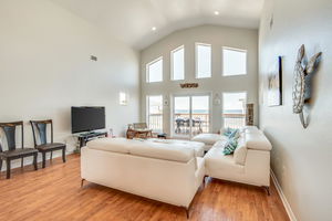 5 Bed 5 Bath Vacation Home In Dauphin Island