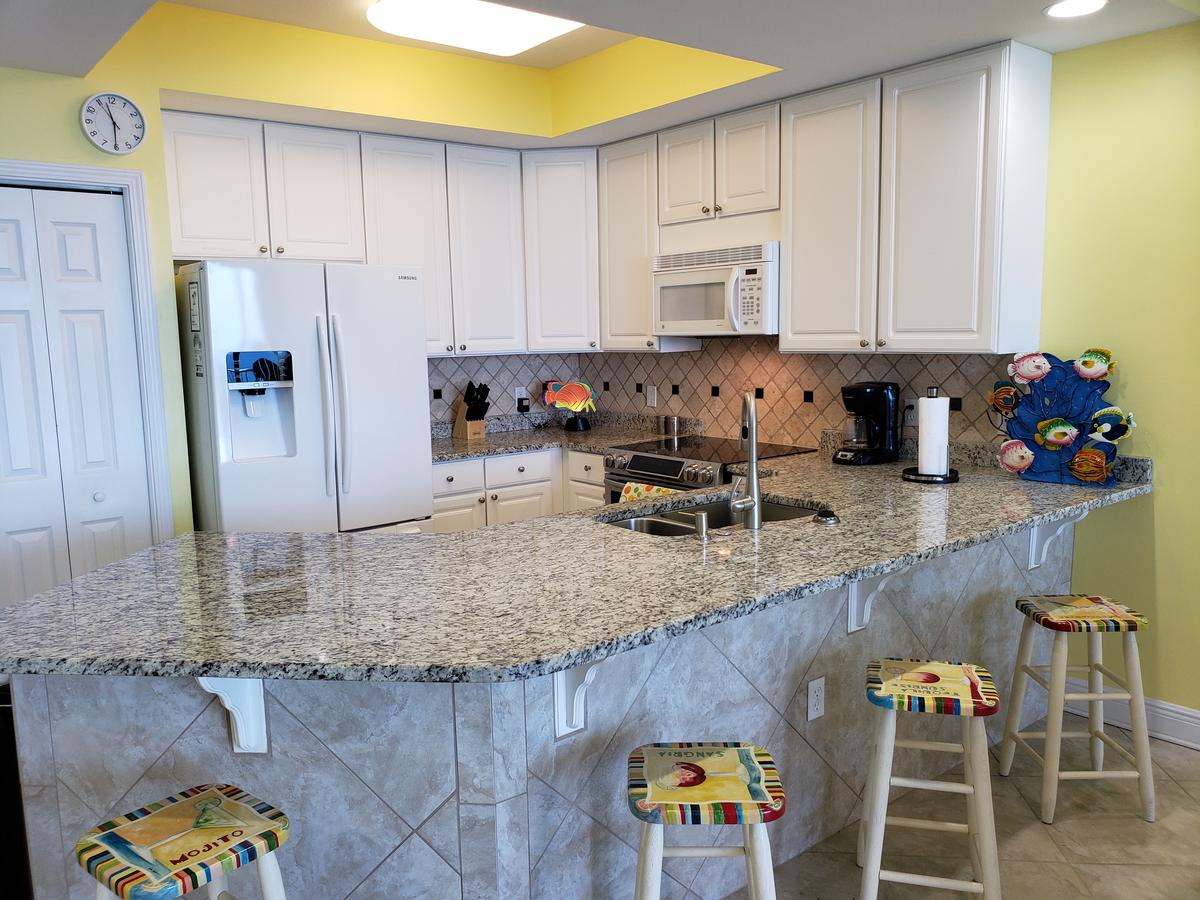 San Carlos 1604 Condo - thumb 7