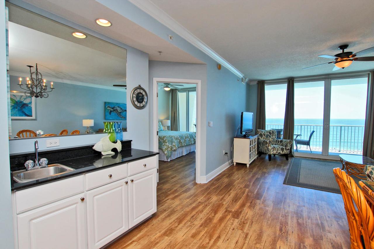 San Carlos 608 Condo - thumb 17