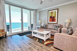 San Carlos 808 Condo