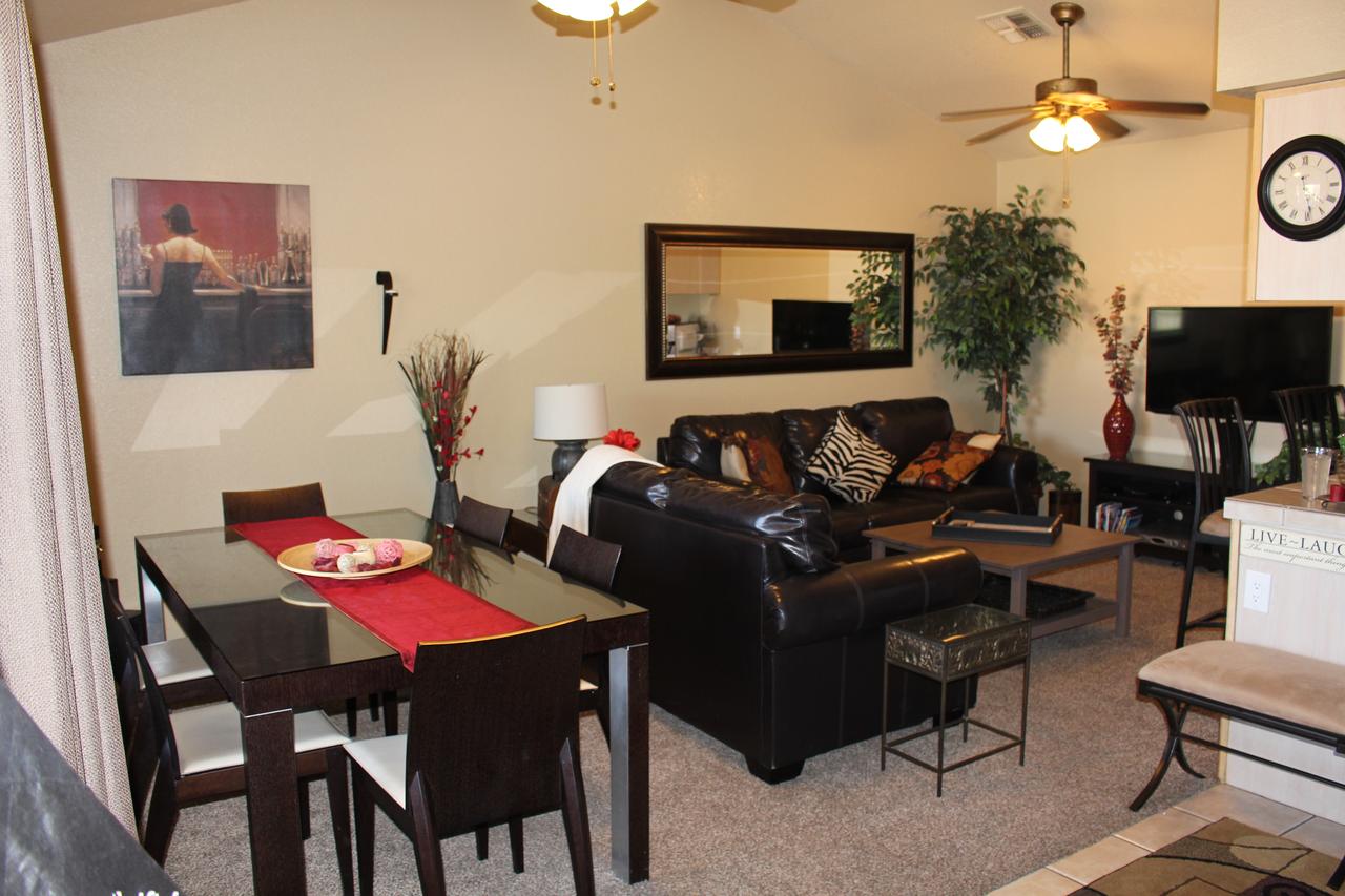 Luxury 2 Bedroom 1.5 Bath Condo AZ - thumb 0