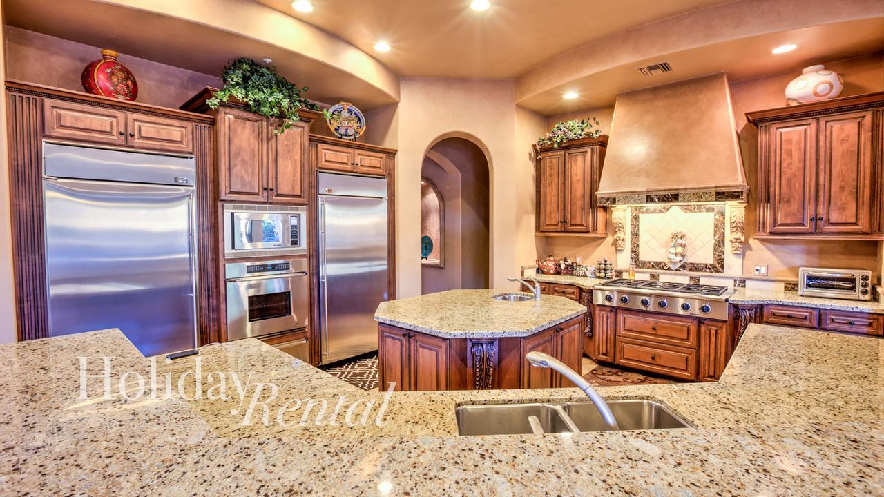 Mummy Mountain Estate By HolidayRental - thumb 3