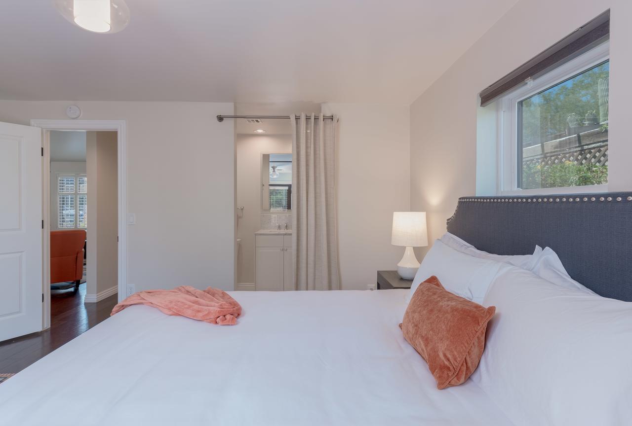 Coronado Park Cottage - thumb 9