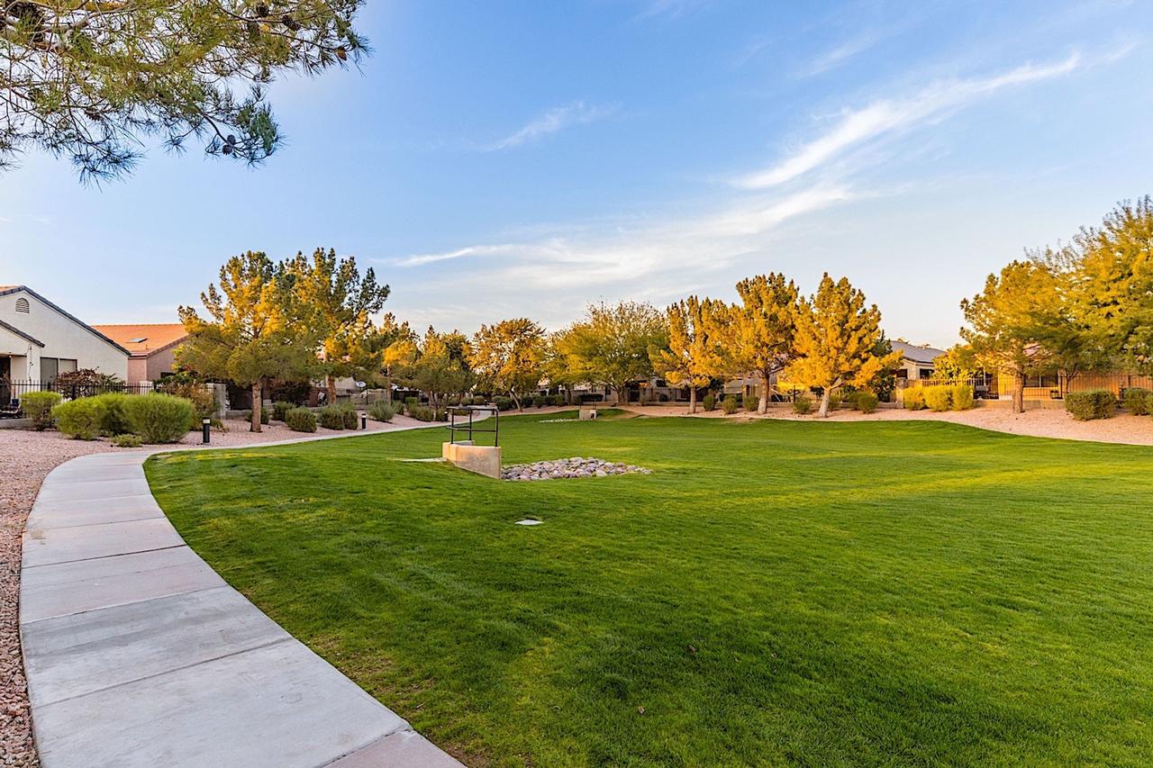 Ravenswood Retreat 3 BR By Casago - thumb 12