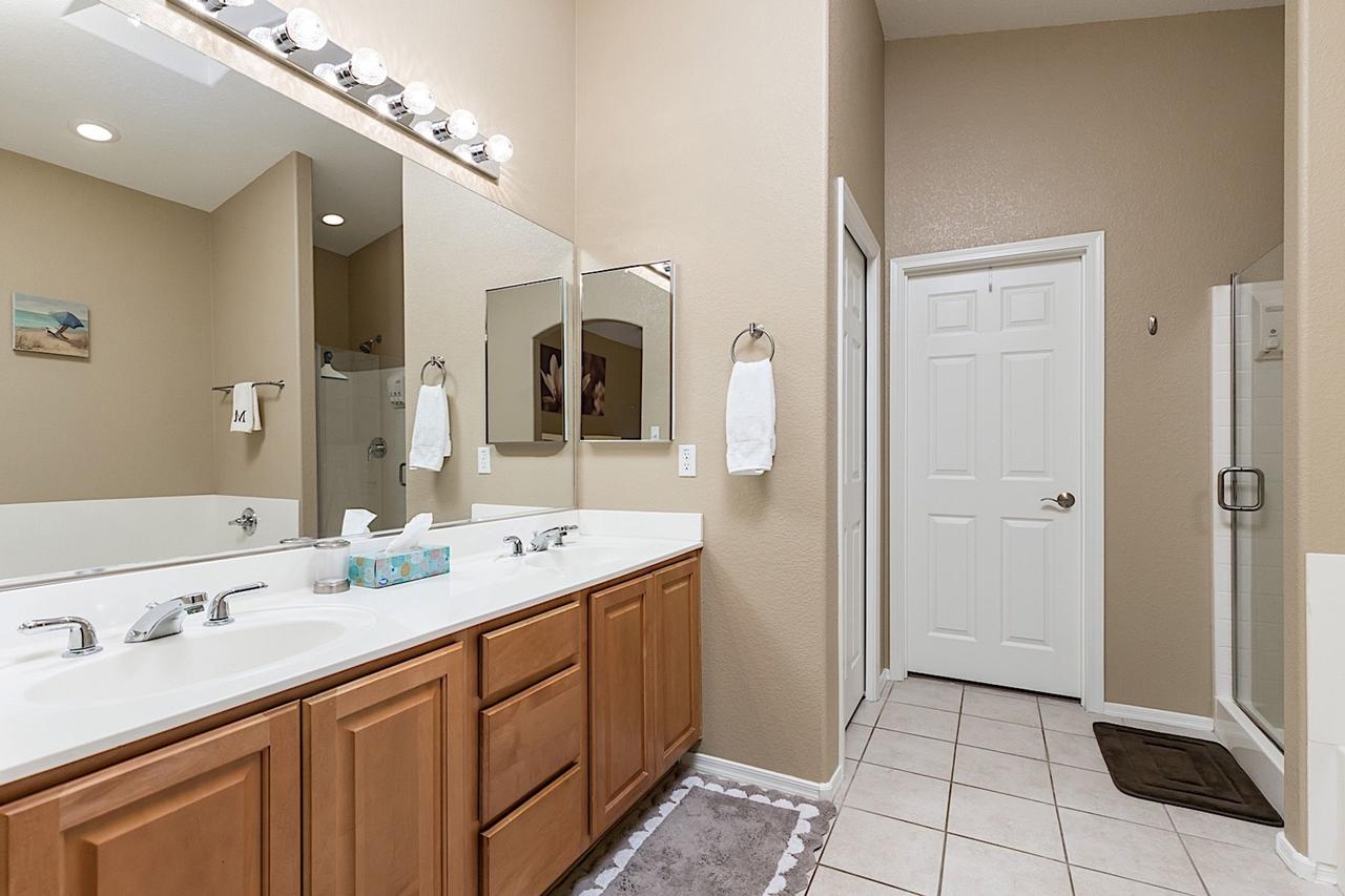 Ravenswood Retreat 3 BR By Casago - thumb 20