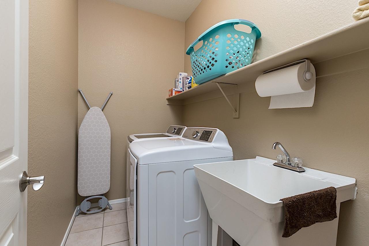 Ravenswood Retreat 3 BR By Casago - thumb 2