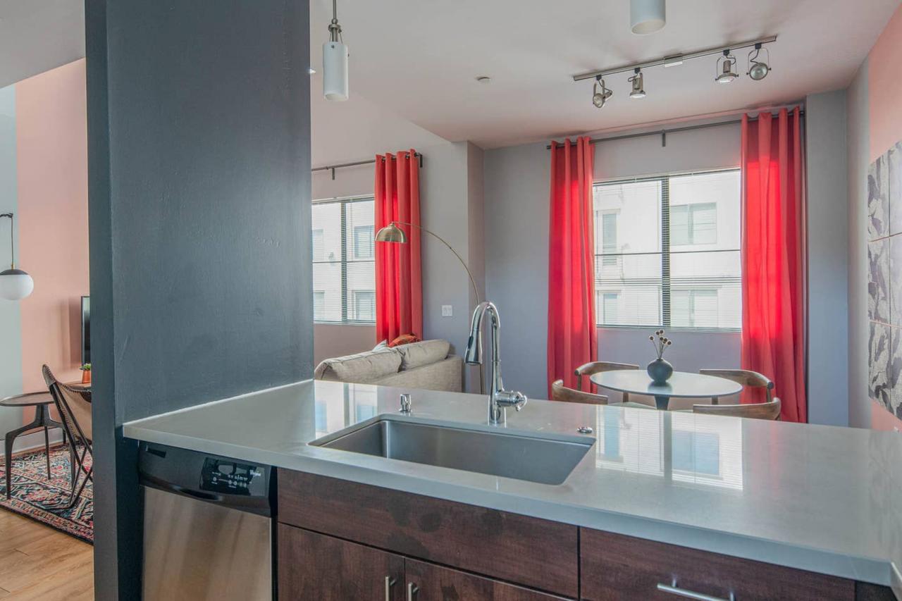 Luxury Biltmore Apartments By WanderJaunt - thumb 3