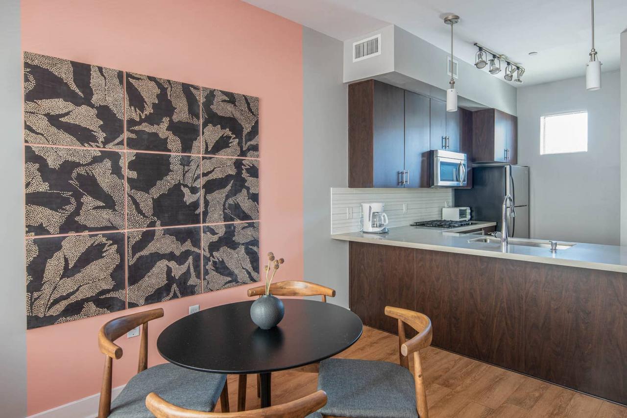 Luxury Biltmore Apartments By WanderJaunt - thumb 5