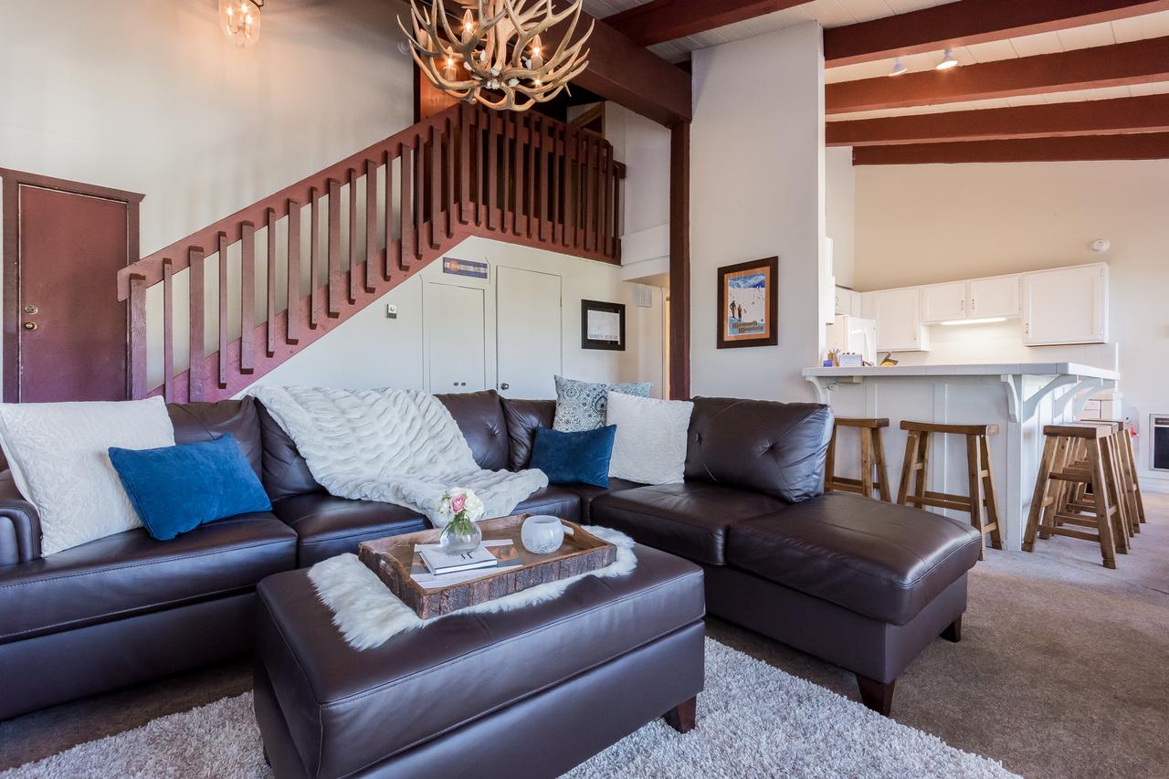 Blue Jay Chalet - thumb 3