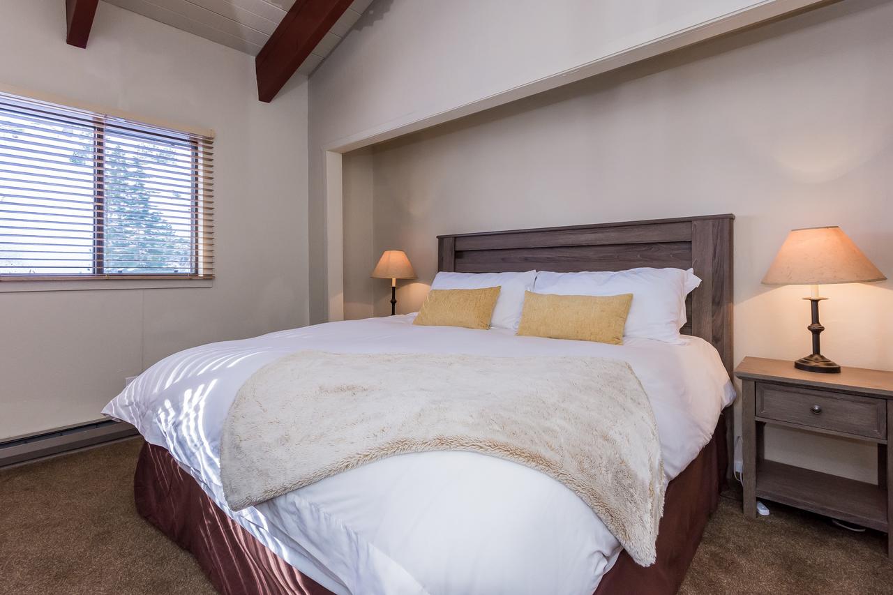 Blue Jay Chalet - thumb 18