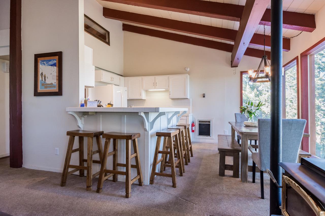 Blue Jay Chalet - thumb 17