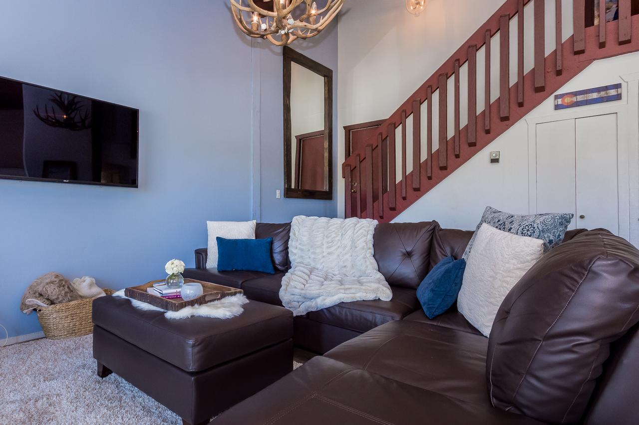 Blue Jay Chalet - thumb 2