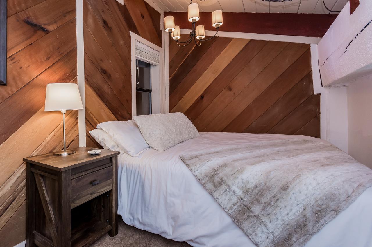 Blue Jay Chalet - thumb 21