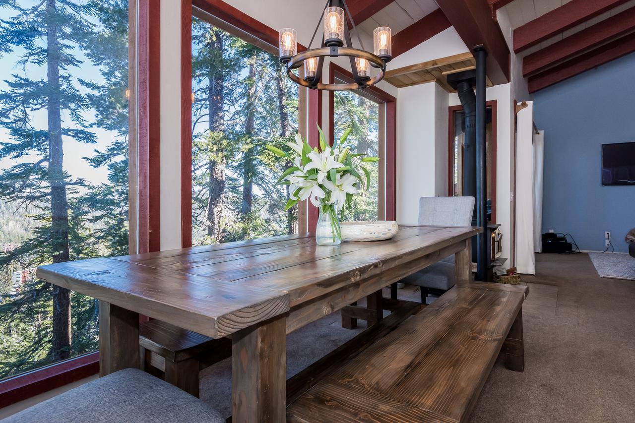 Blue Jay Chalet - thumb 10