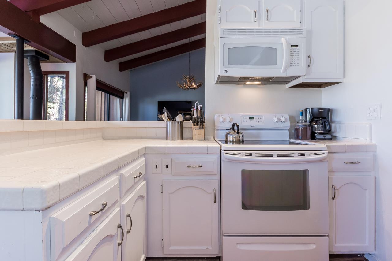 Blue Jay Chalet - thumb 16