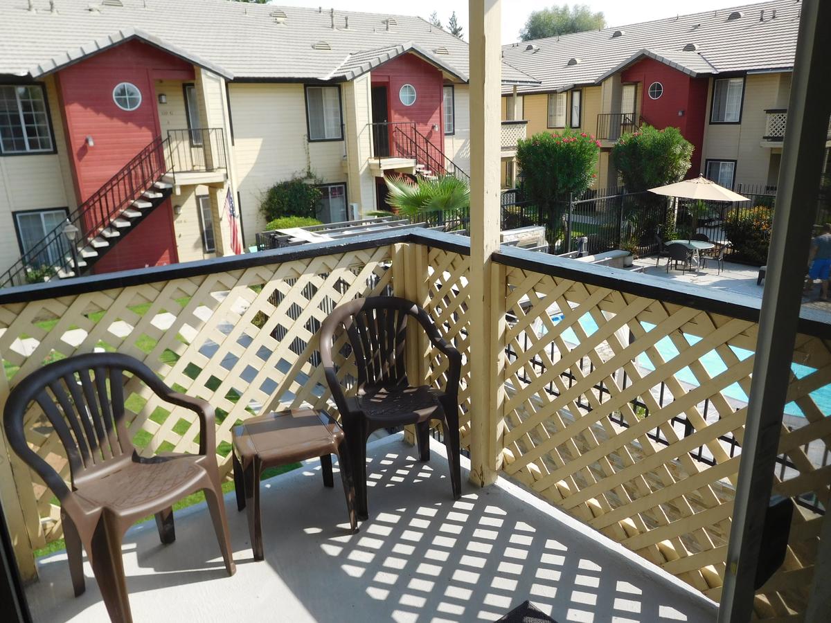 Whispering Meadows Apartments - thumb 17