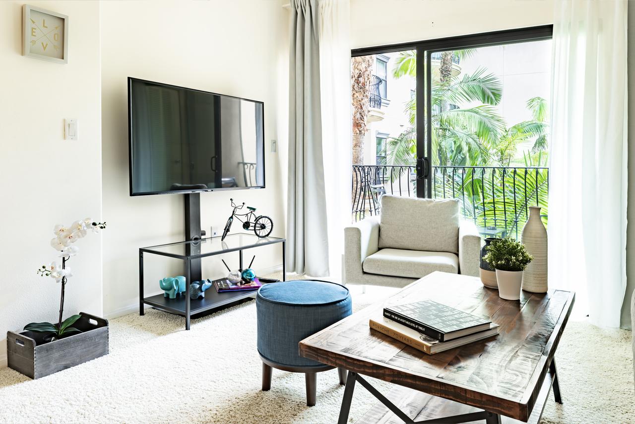 Bright Lights | Spacious 1bd - thumb 11