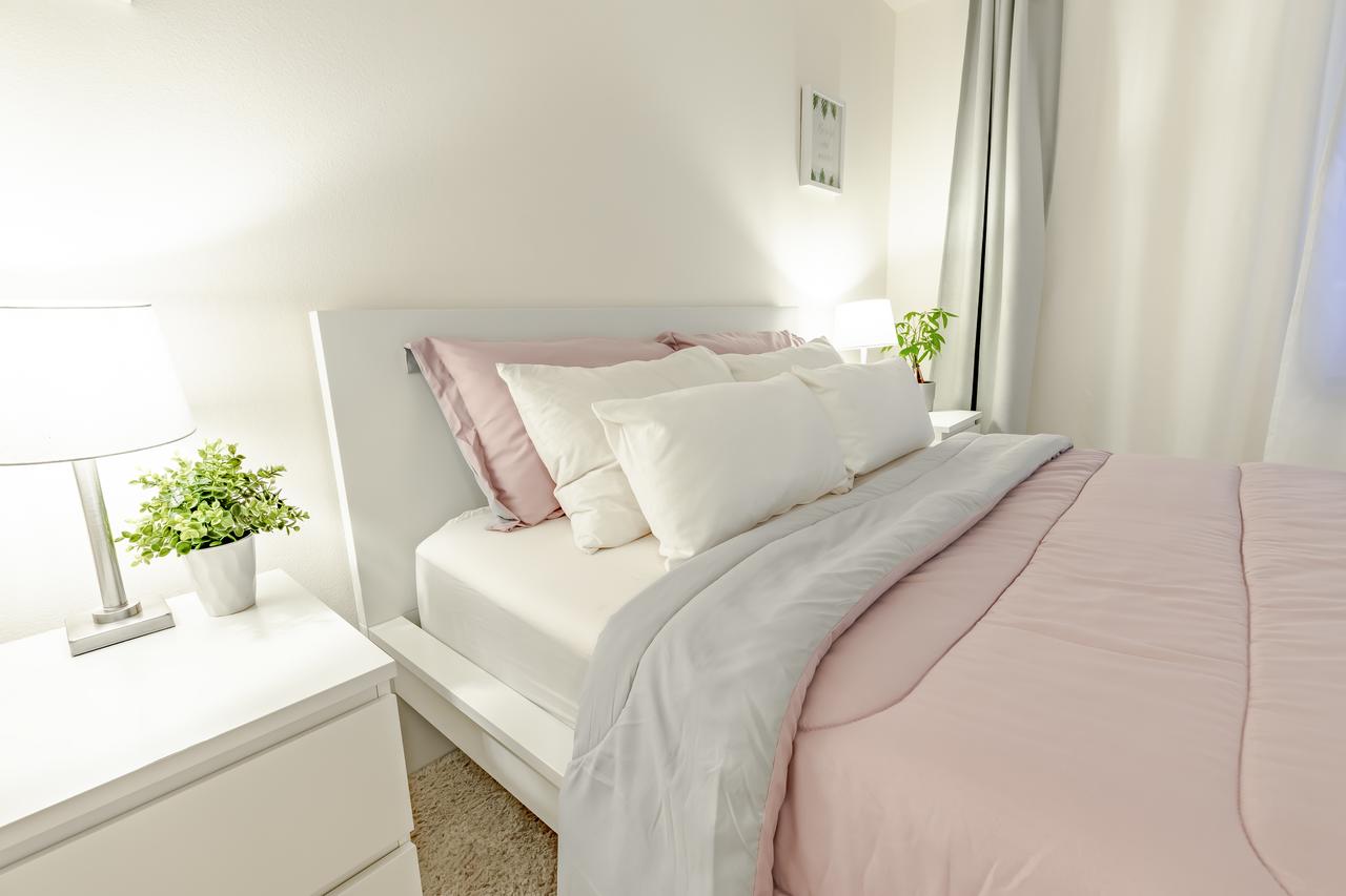 Bright Lights | Spacious 1bd - thumb 16