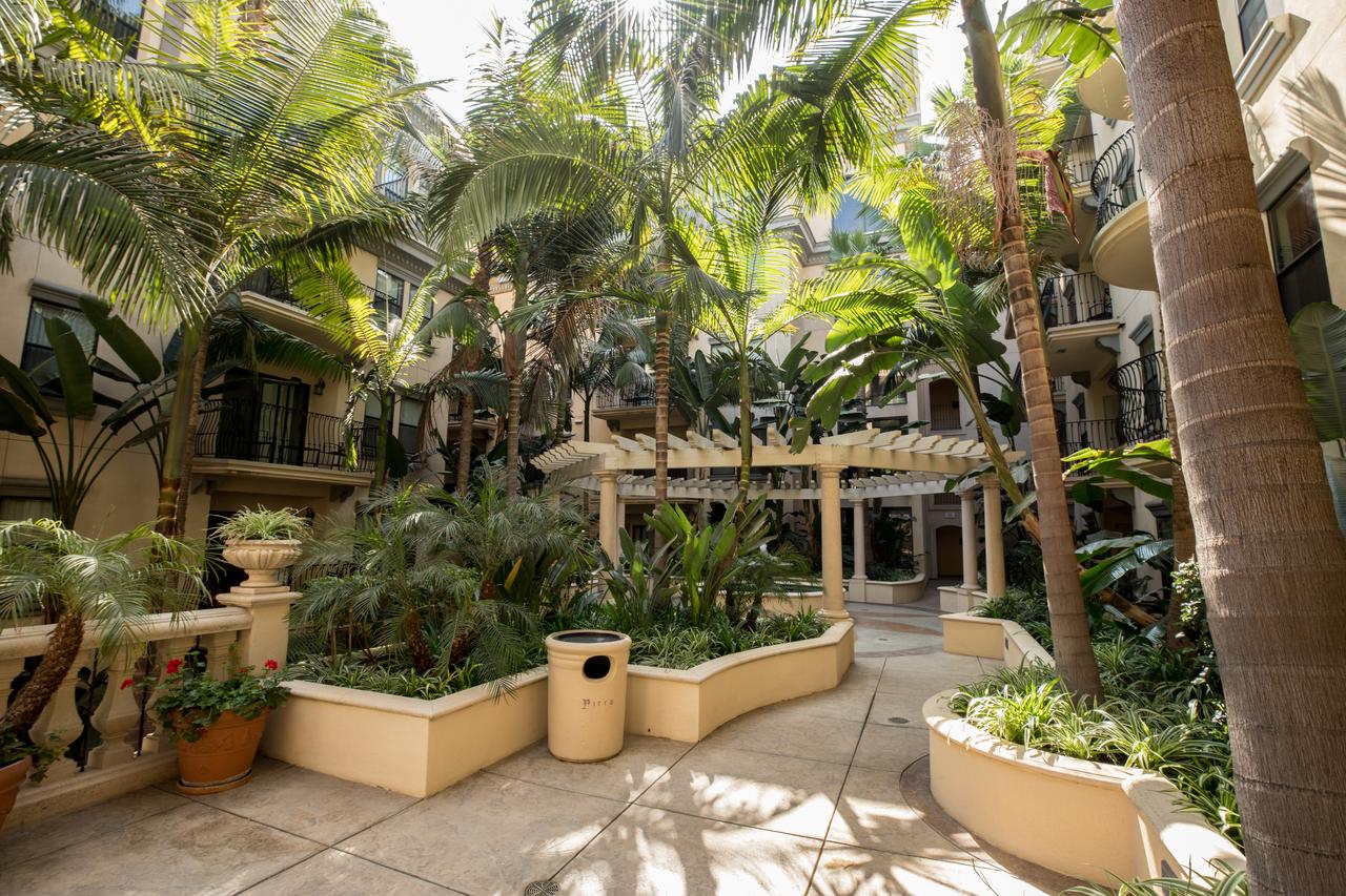 Bright Lights | Spacious 1bd - thumb 2