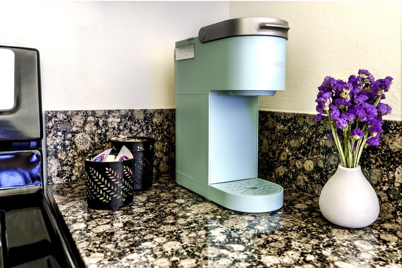 Bright Lights | Spacious 1bd - thumb 19