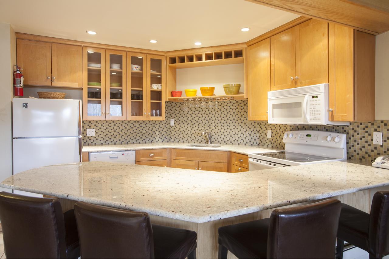 Laurelwood Condominiums, A Destination Residence - thumb 23