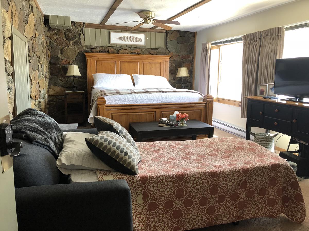 The World's End Brewpub - thumb 15