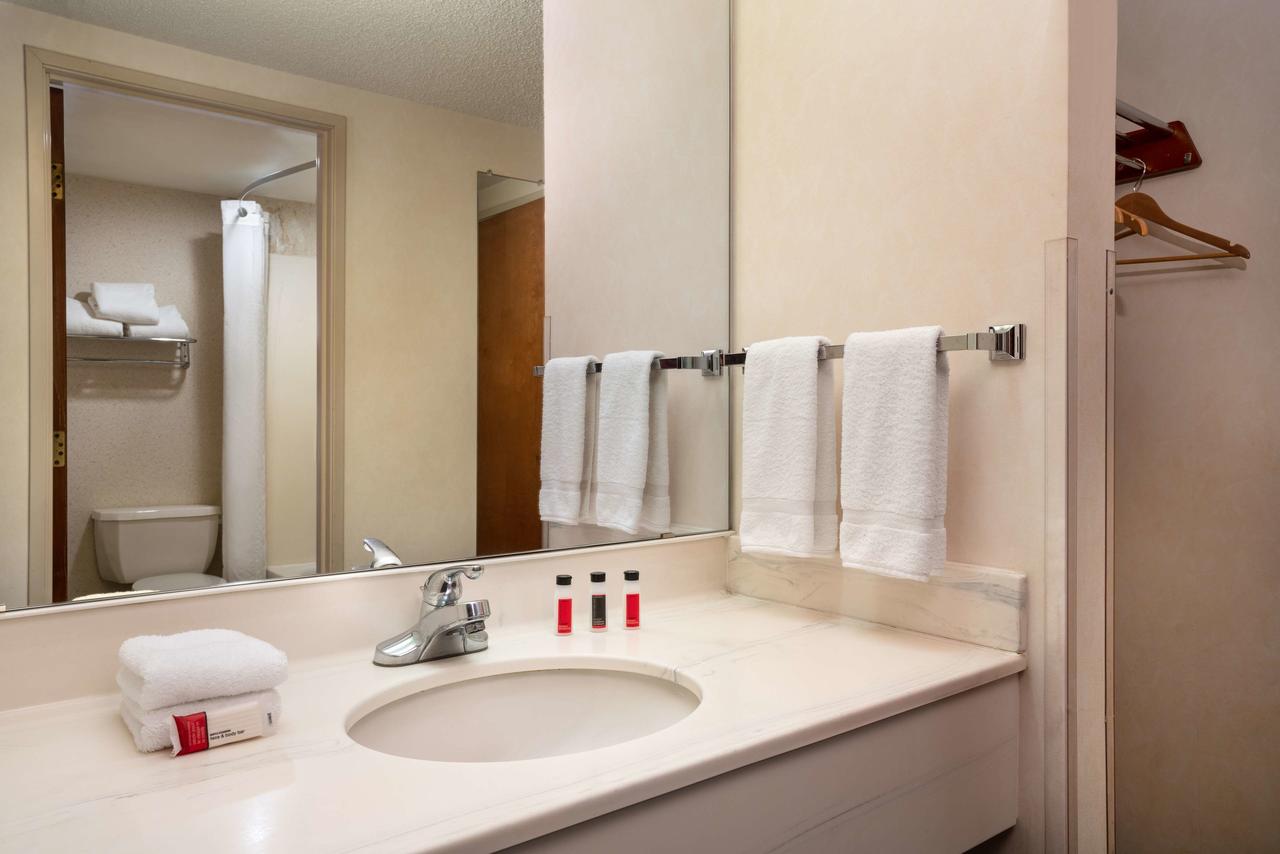 Days Inn & Suites By Wyndham Denver International Airport - thumb 21