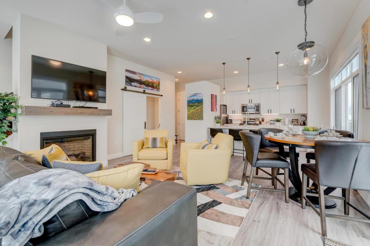 Downtown WP Luxury Loft #14 Near Resort - Free Activities Daily And Shuttle - thumb 0