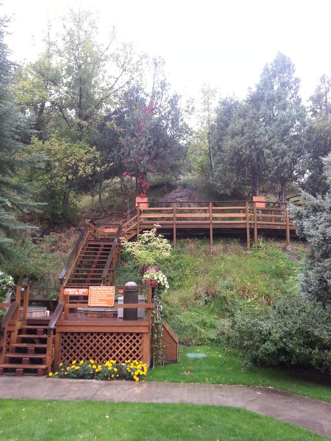 Box Canyon Lodge And Hot Springs - thumb 3