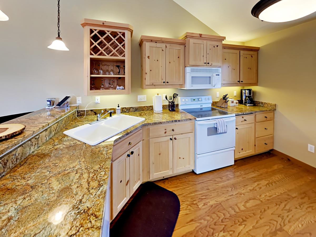 470 Kings Crossing Townhouse Unit 5 - thumb 20