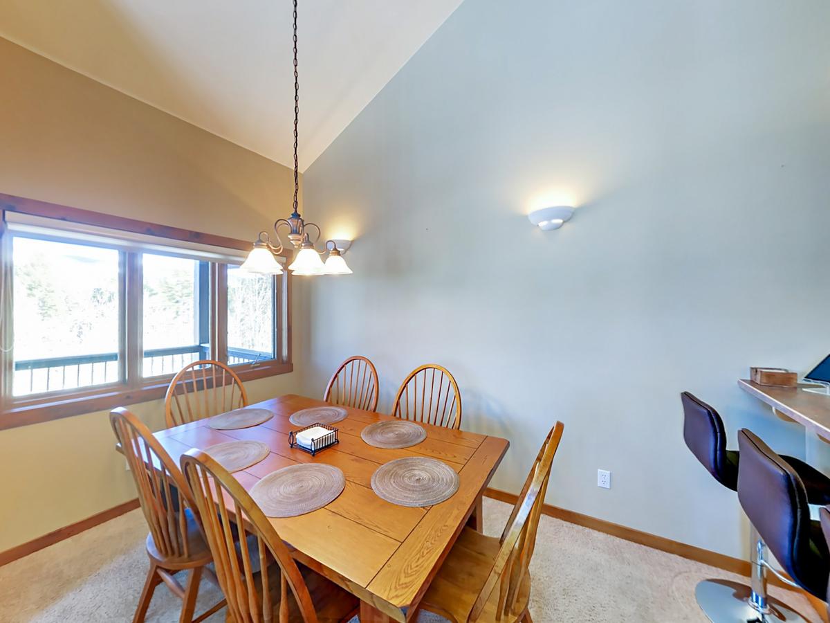 470 Kings Crossing Townhouse Unit 5 - thumb 11