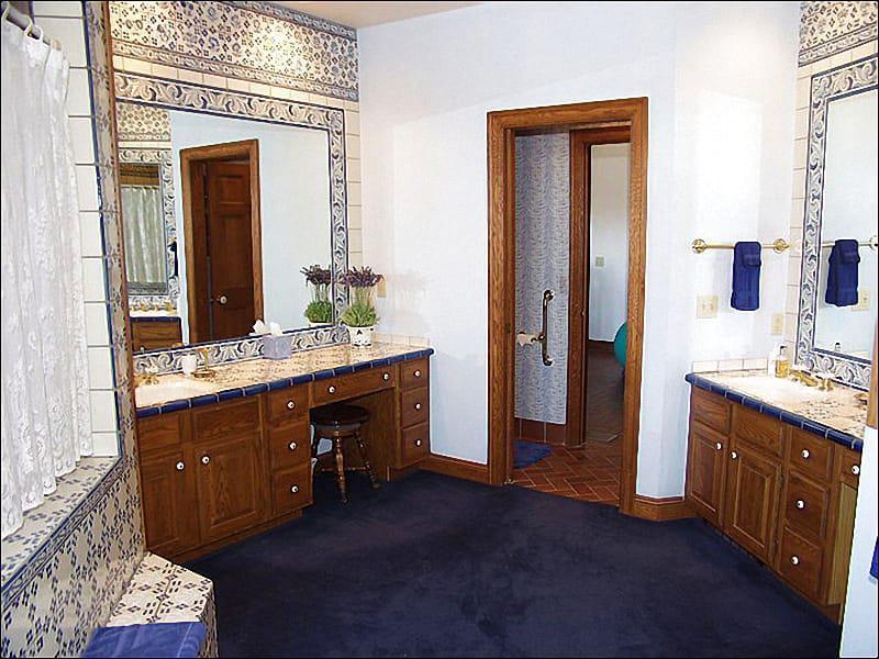 201 Edgewood Ln (203151-1719) Home - thumb 1